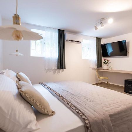 Saint Simeon Room And Apartment Ζαντάρ Εξωτερικό φωτογραφία