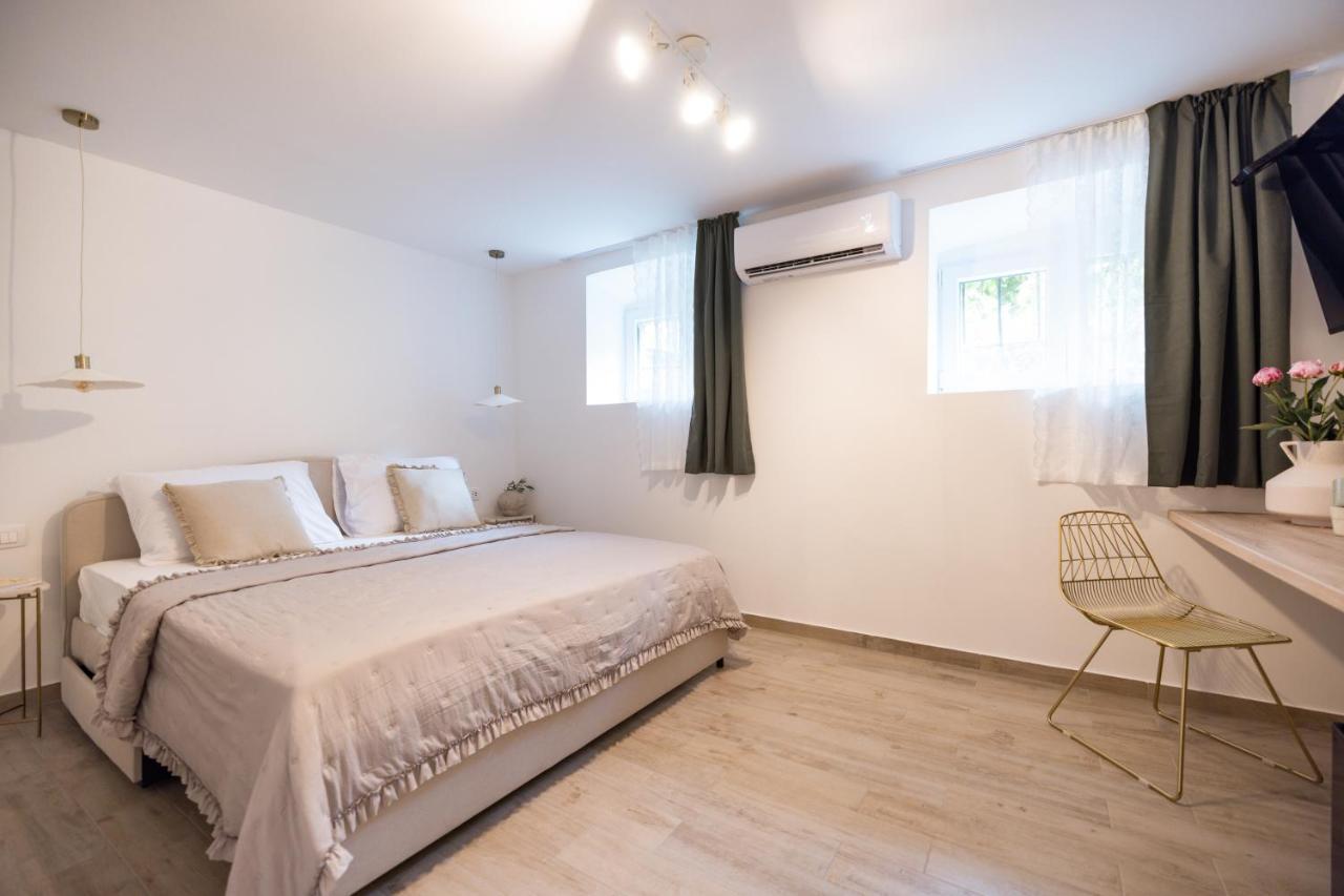 Saint Simeon Room And Apartment Ζαντάρ Εξωτερικό φωτογραφία