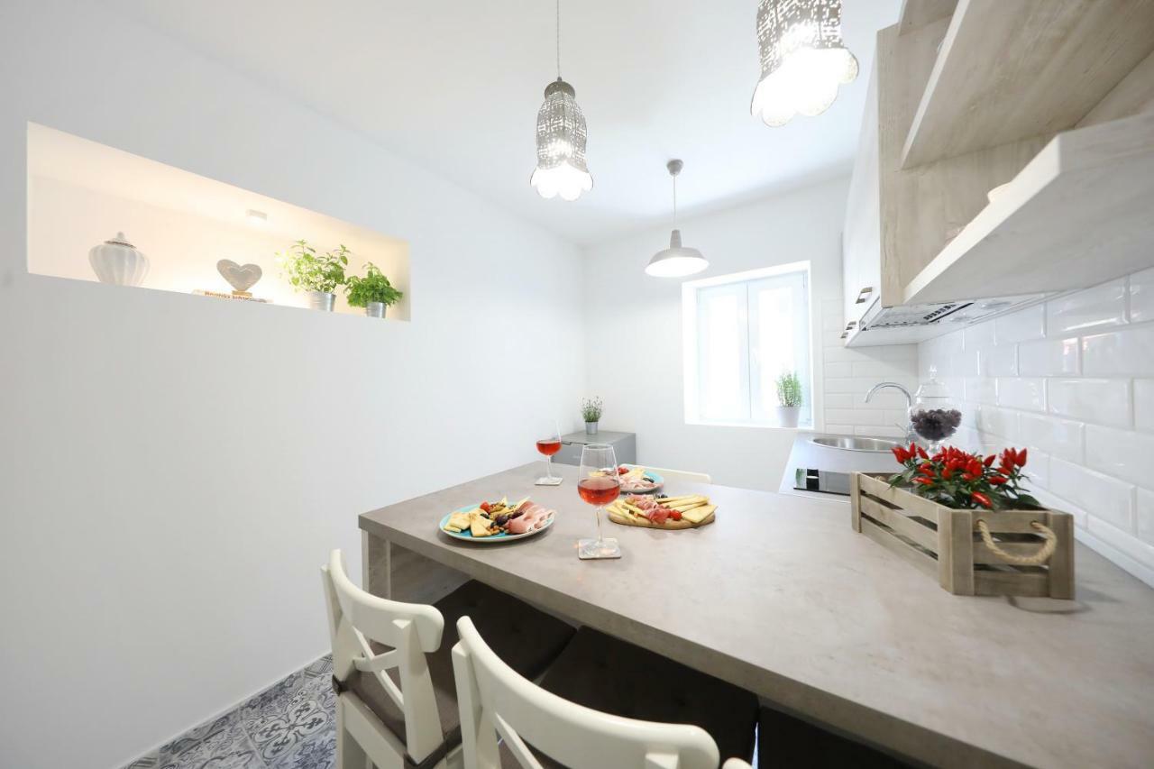 Saint Simeon Room And Apartment Ζαντάρ Εξωτερικό φωτογραφία